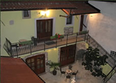 čudoviti atrij apartmajev Koren